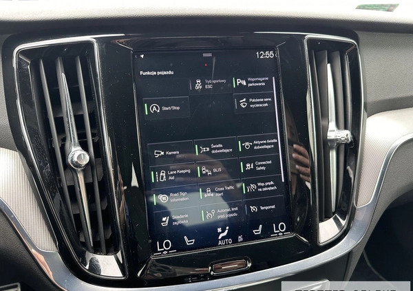 Volvo S60 cena 154900 przebieg: 31561, rok produkcji 2020 z Łapy małe 466